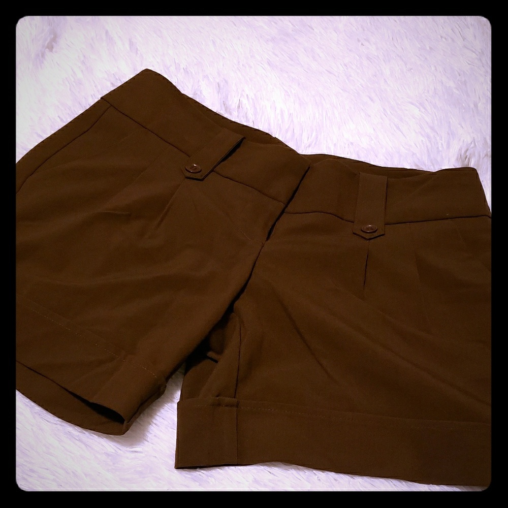Guess dress shorts